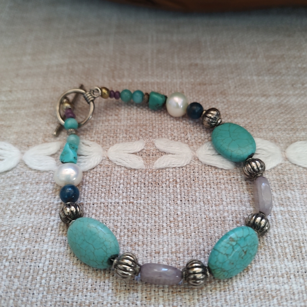 Beautiful blue and purple stone bracelet